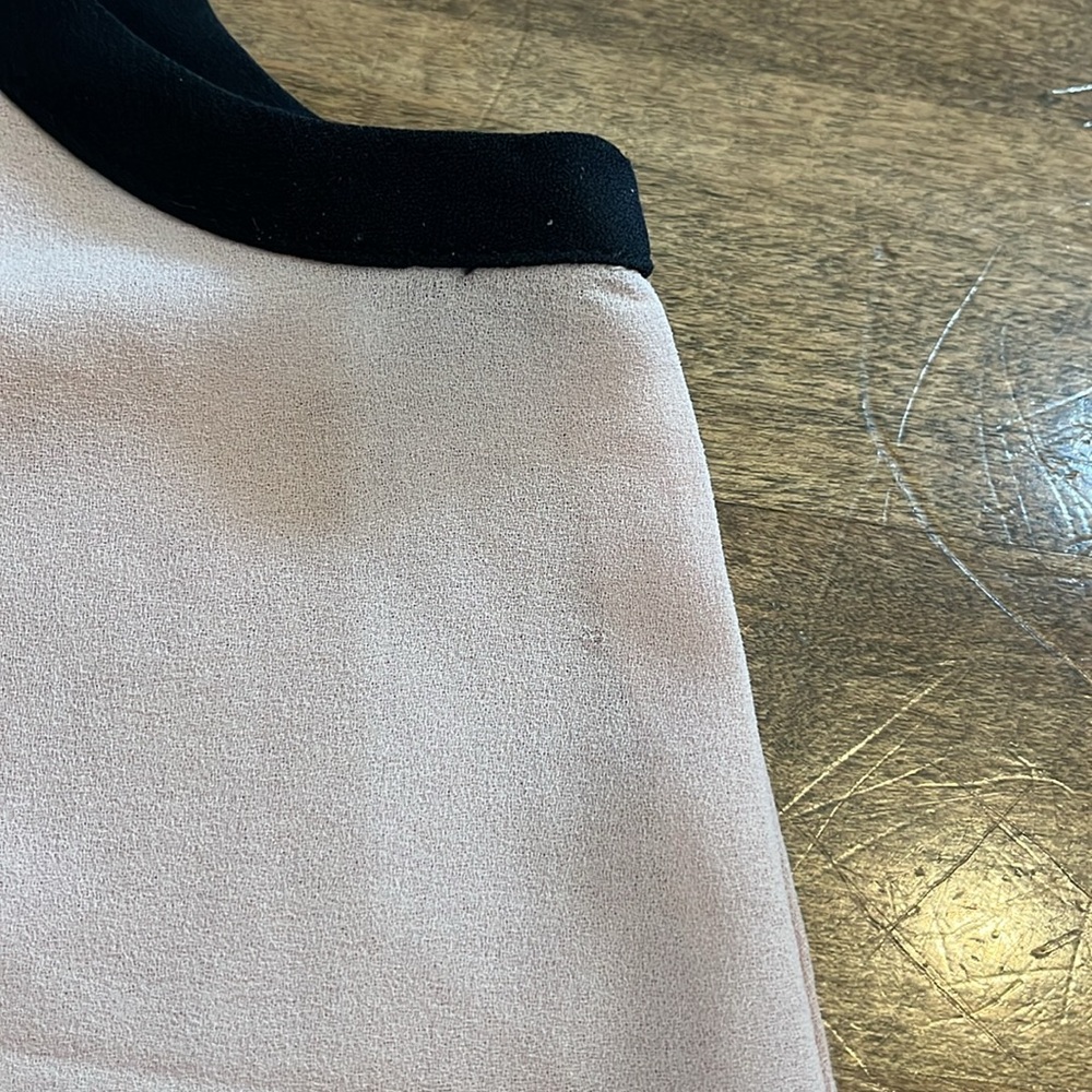 LOFT blush pink & black sleeveless top - Picture 5 of 5
